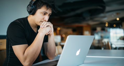Students taking online class